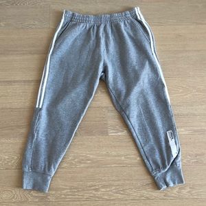 EUC Mens Adidas Gray Sweatpants